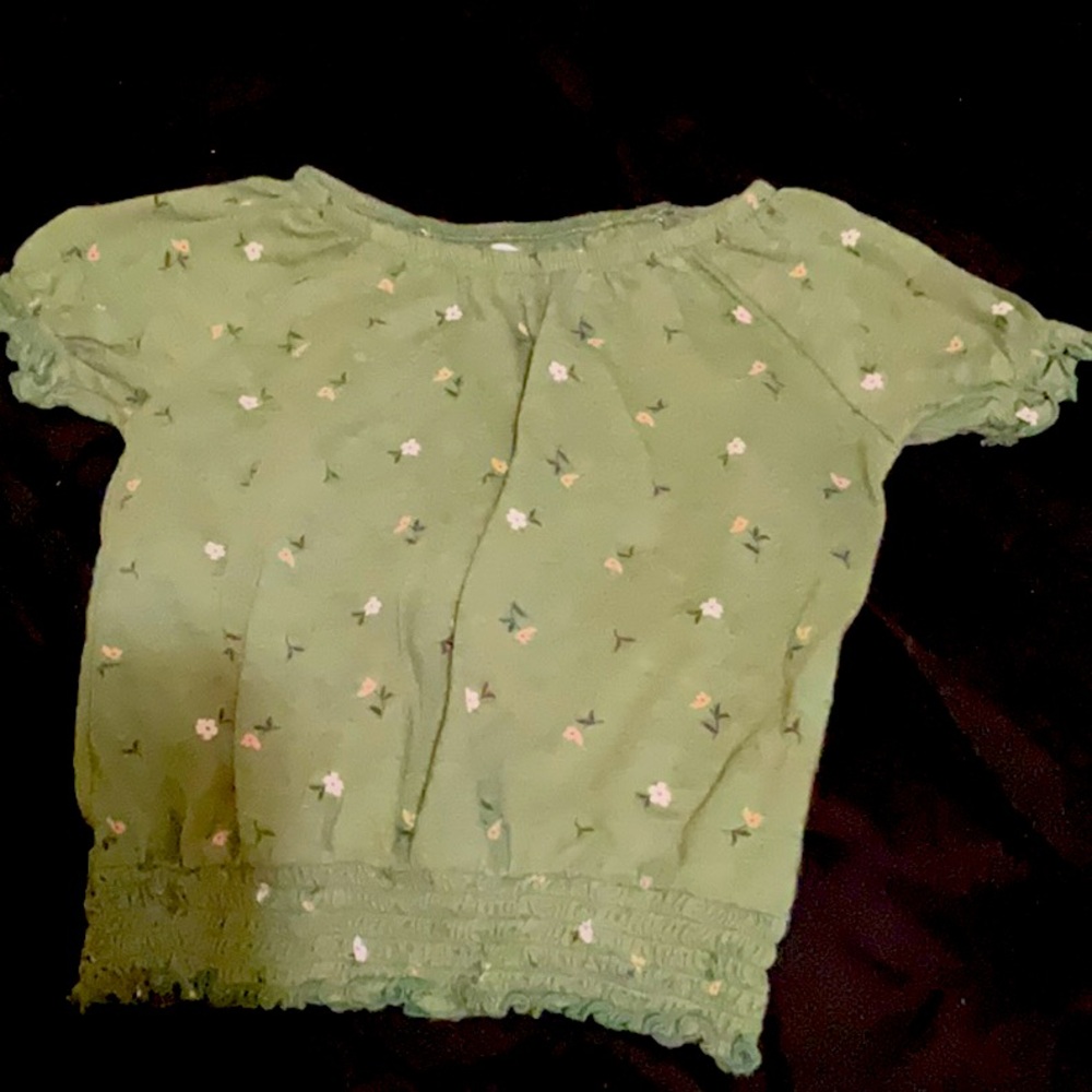 Green flower blouse